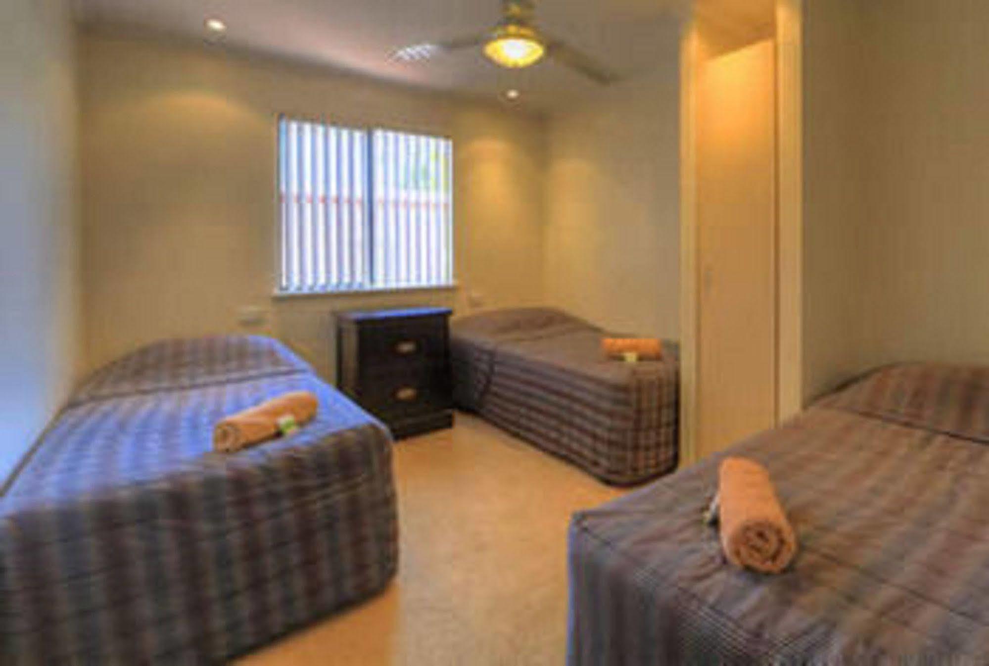 Central Caravan Park Perth Extérieur photo
